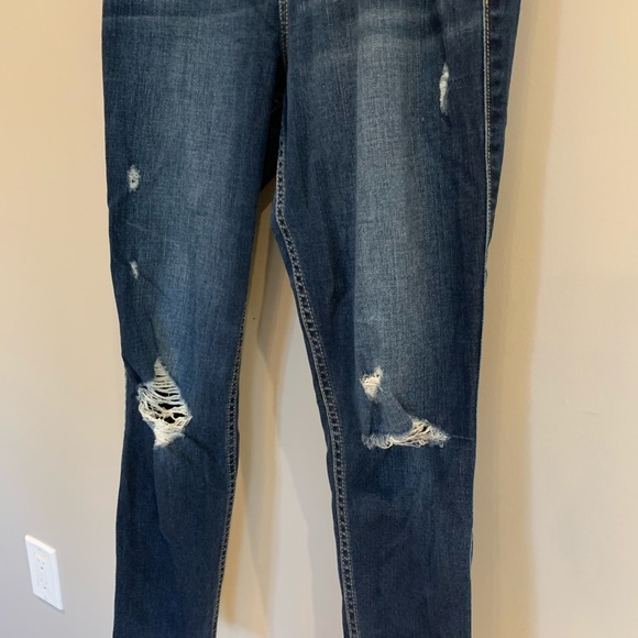 2/$25 blue ripped jeans - Picture 3 of 6